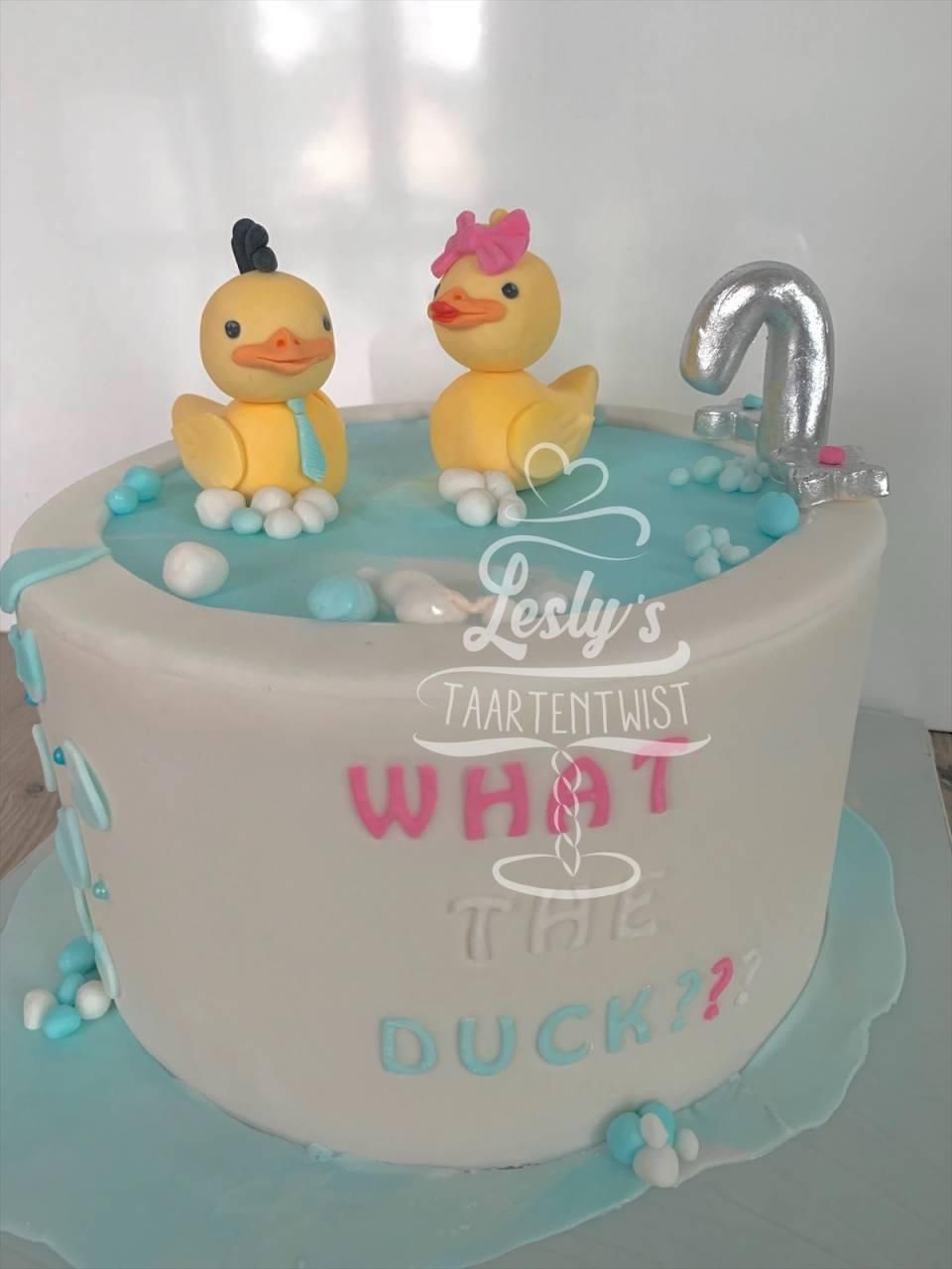 gender-reveal-cake-duck